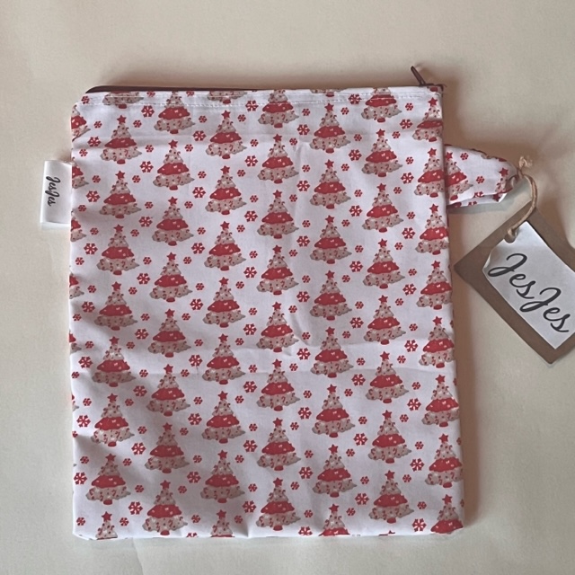 Etui 'Kerstbomen met kristallen'